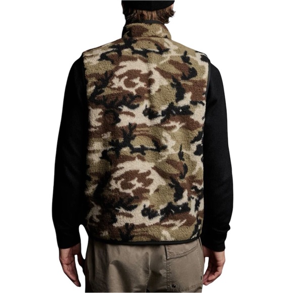 JAMES PERSE Men's Camo Sherpa Sport Vest Retail: $450 (NWT) - Picture 3 of 8